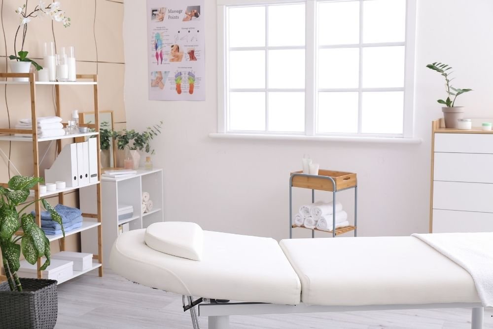 Urgent Back Pain? Discover Same-Day Chiropractic Adjustments in Huntington Beach!